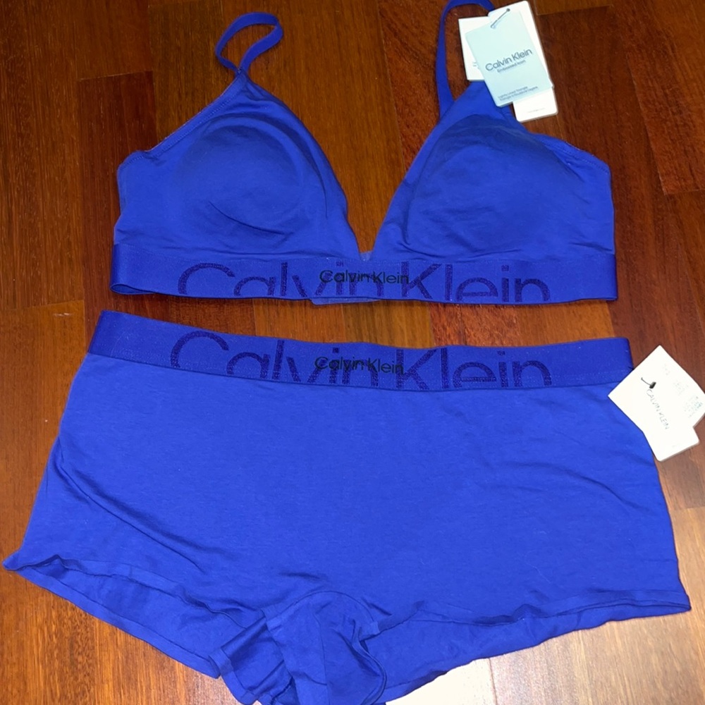 Calvin Klein matching set